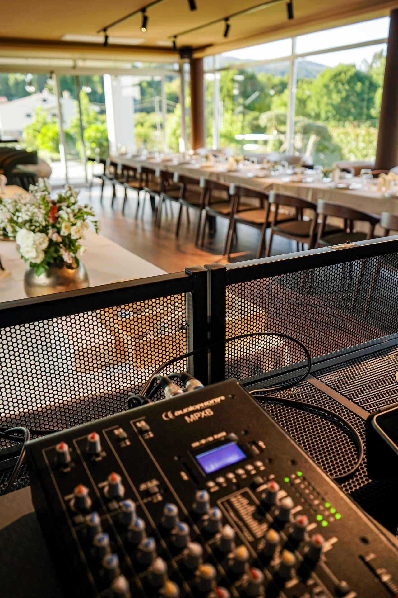 Sala preparada para a festa